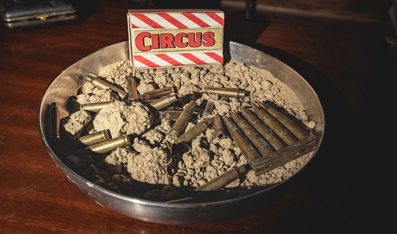 maravillas-jupiter-apdo-olvido-flores-galeria-caravana-11_1209