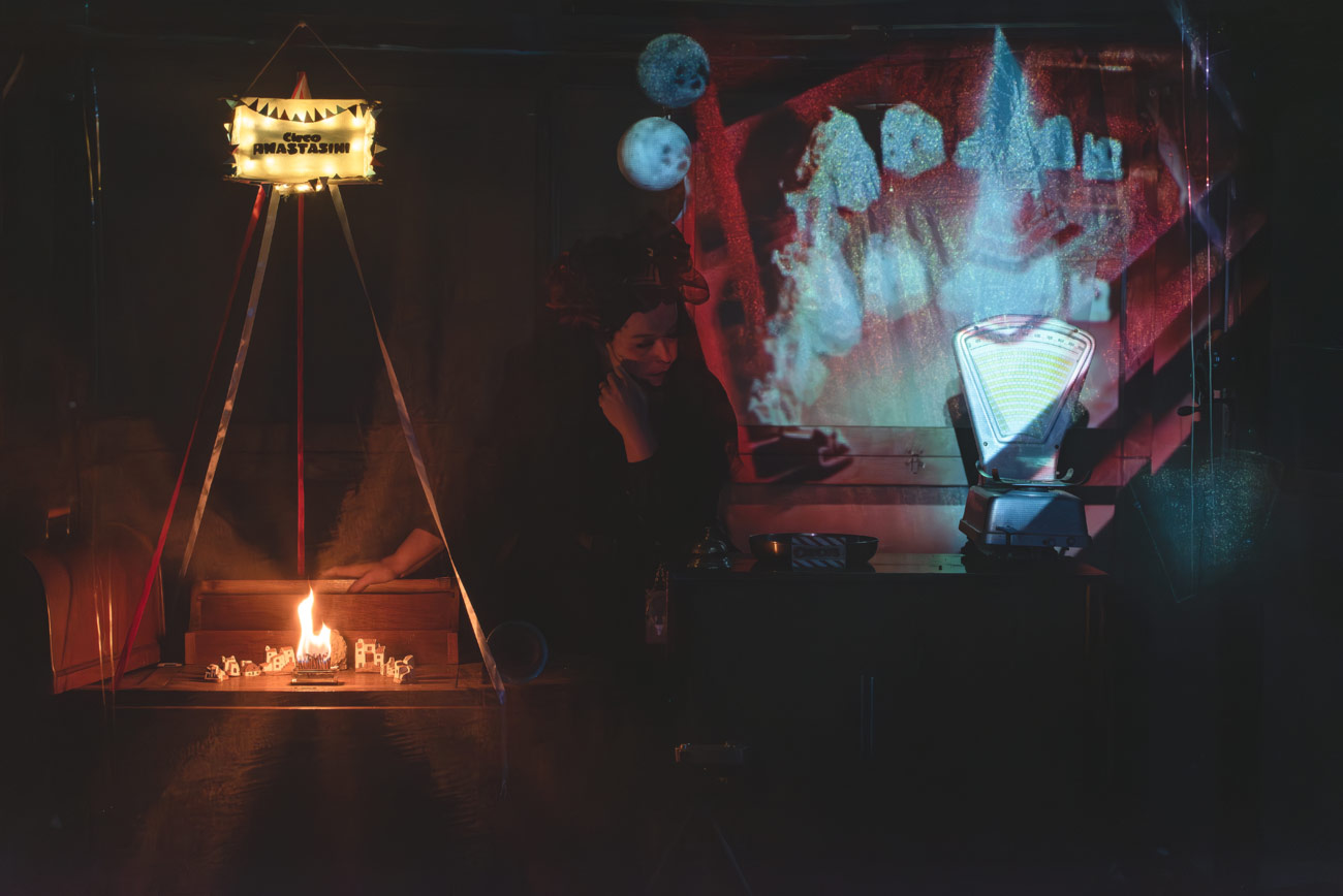 maravillas-jupiter-apdo-olvido-flores-galeria-sala-04_6722